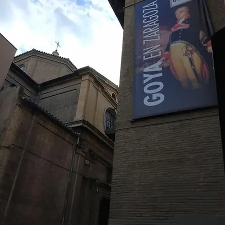 El Escondite De Goya Apartment